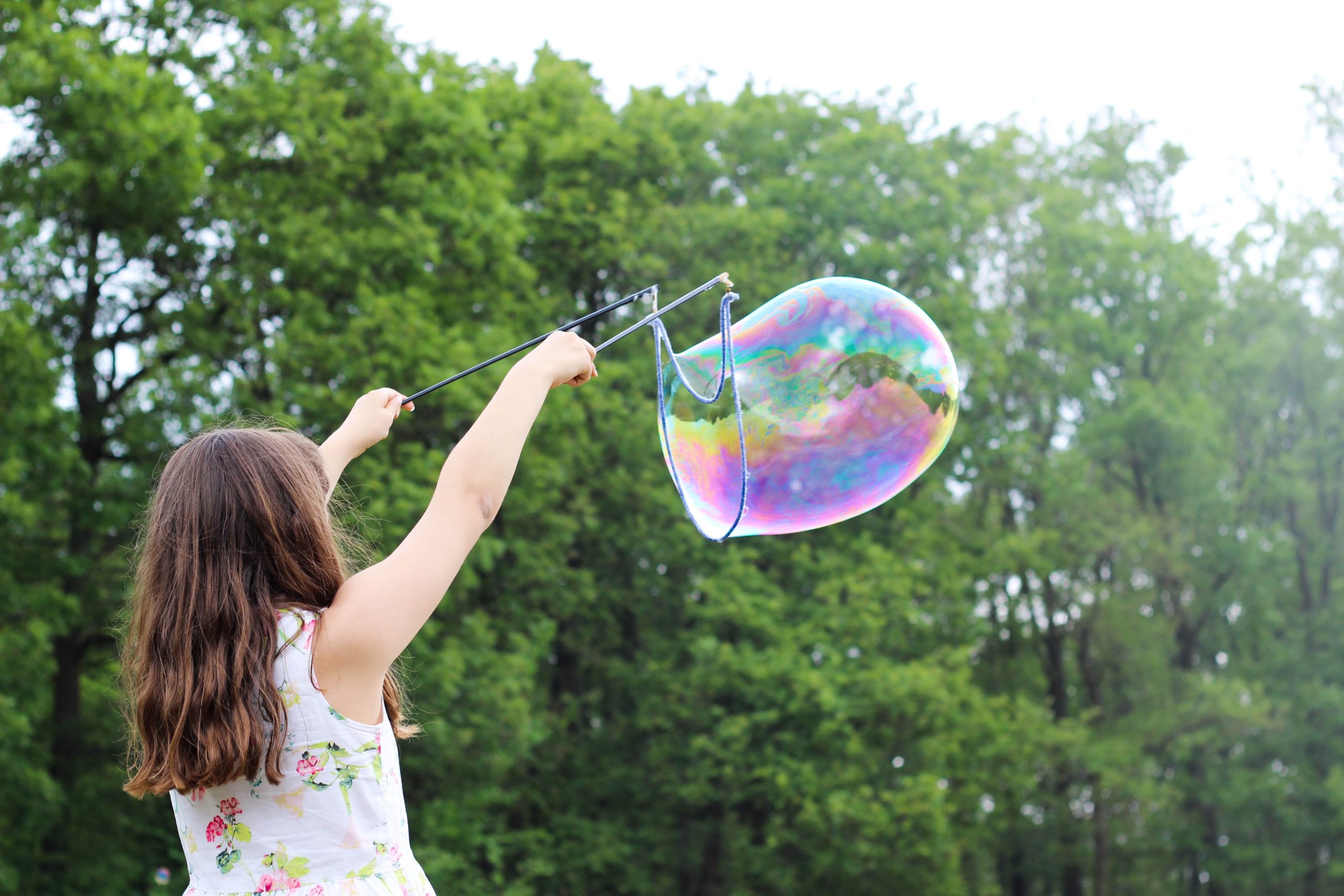 girl with bubble